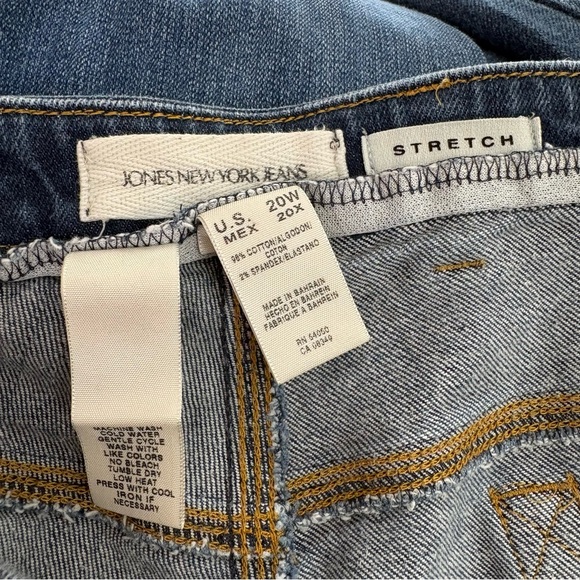 Jones New York Dark Wash Bootcut Jeans 20W - Picture 7 of 8